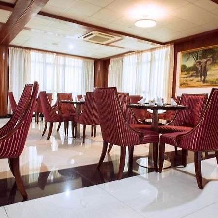 Peacock Hotel Dar es Salaam Zewnętrze zdjęcie