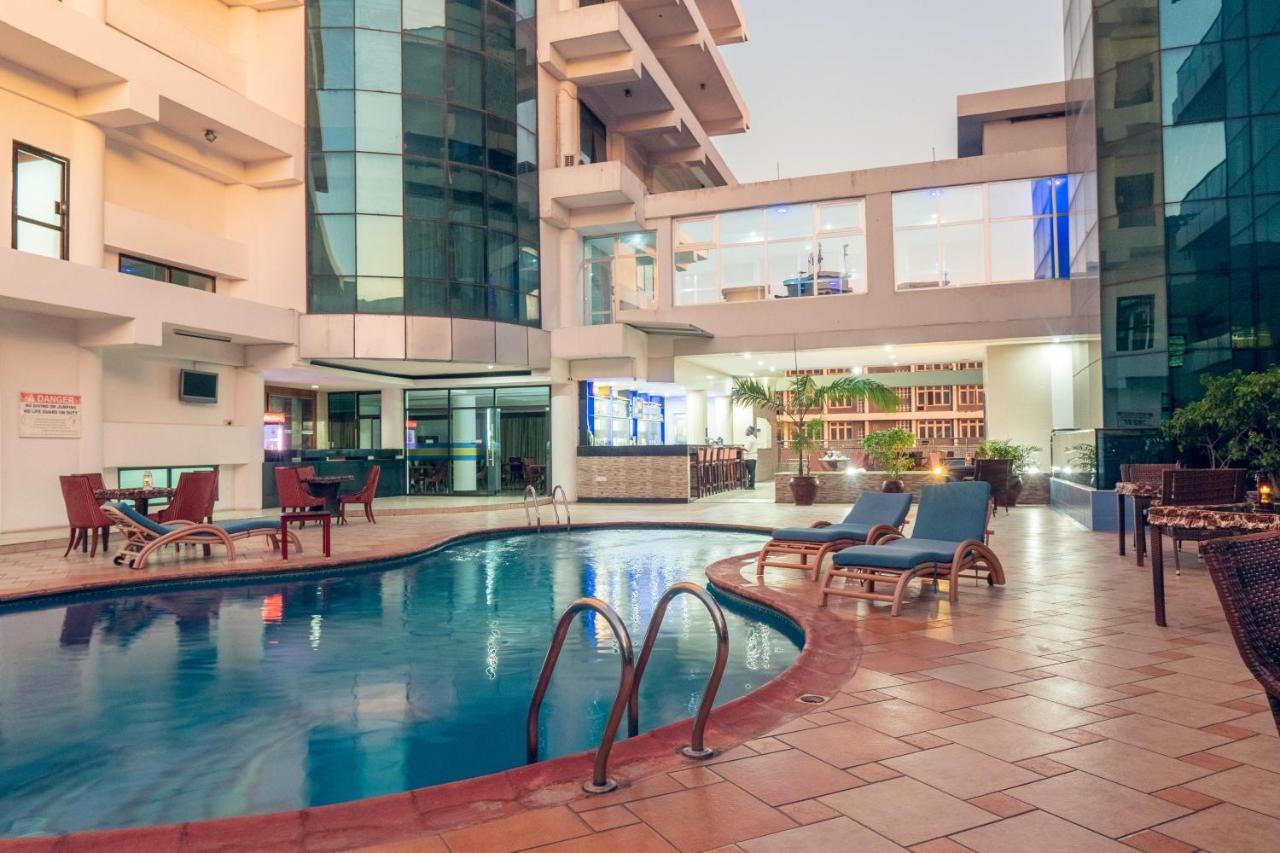 Peacock Hotel Dar es Salaam Zewnętrze zdjęcie