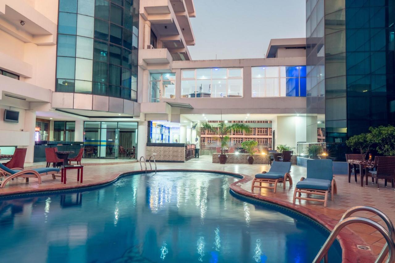Peacock Hotel Dar es Salaam Zewnętrze zdjęcie