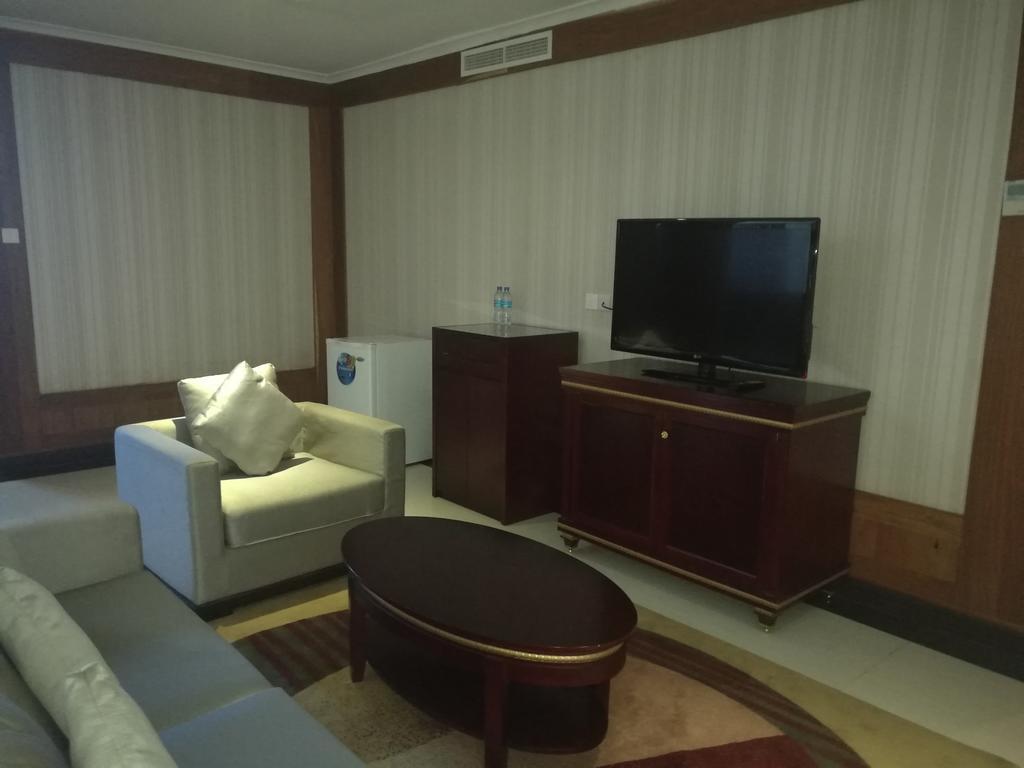 Peacock Hotel Dar es Salaam Zewnętrze zdjęcie