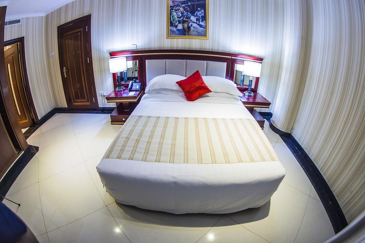 Peacock Hotel Dar es Salaam Zewnętrze zdjęcie