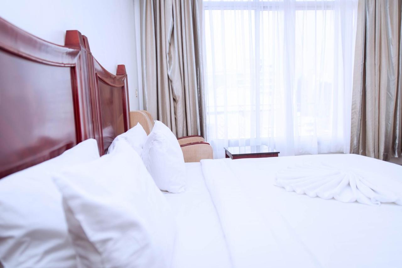 Peacock Hotel Dar es Salaam Zewnętrze zdjęcie