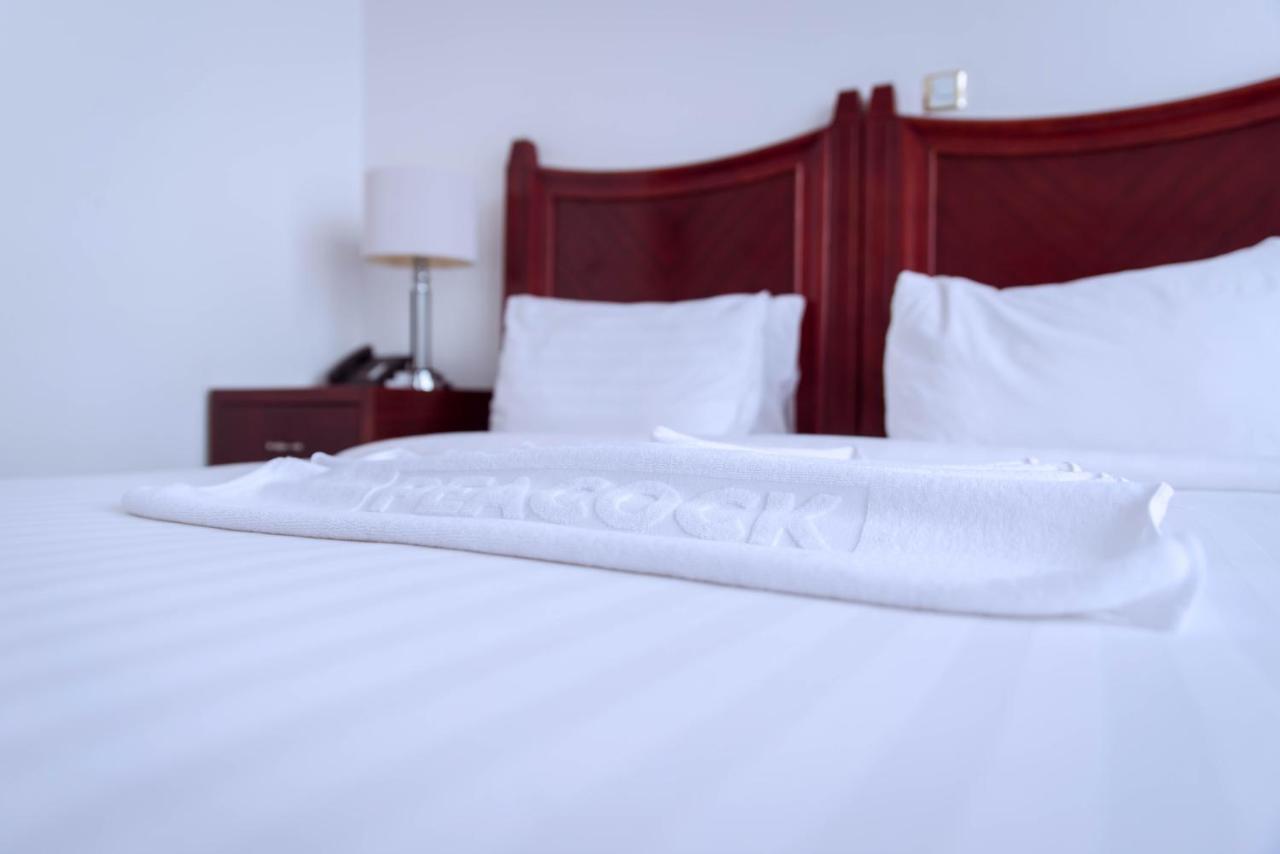 Peacock Hotel Dar es Salaam Zewnętrze zdjęcie